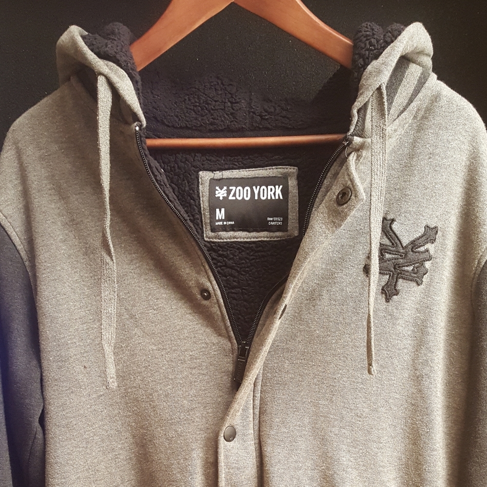 Zoo York Hoodie Medium